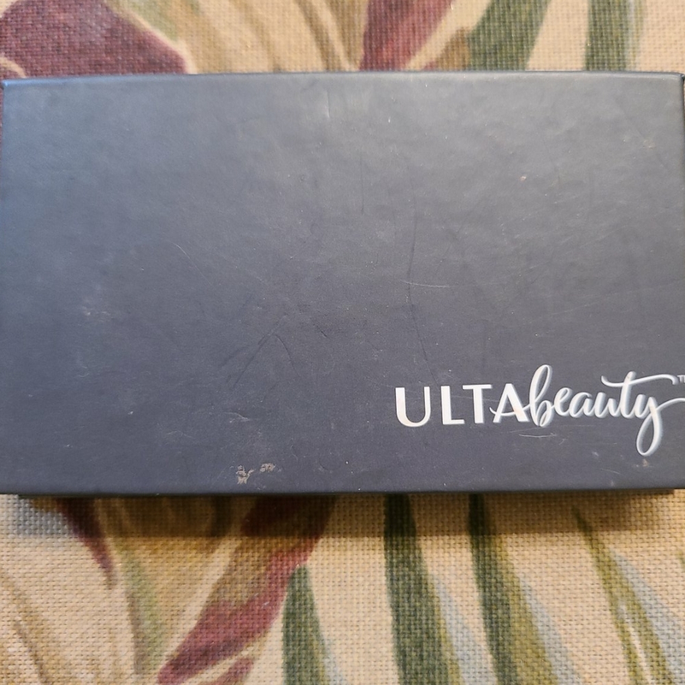 Ulta blush/highlighter pallette